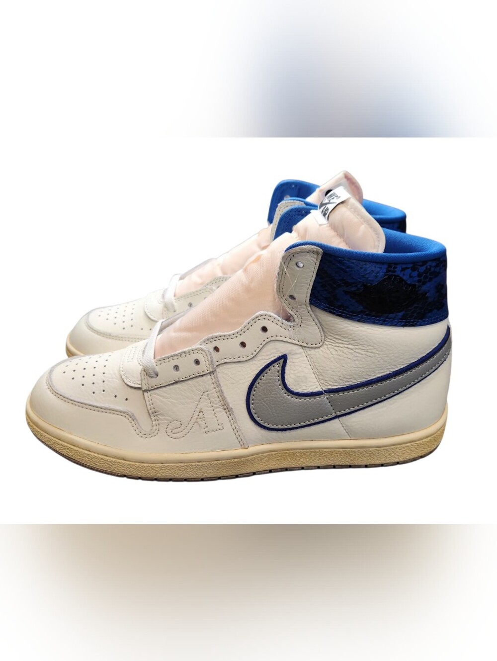 NEW‎ Men's Nike Jordan Air Ship Awake NY Game Royal